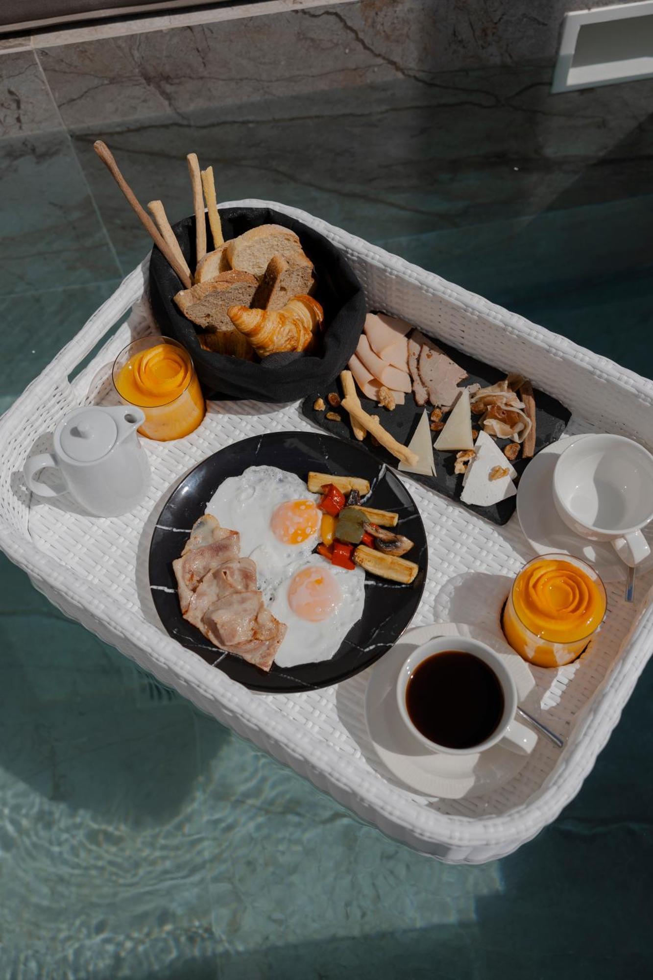 Ethereal White Resort Hotel & Spa - Adults Only Heraklion  Exterior photo